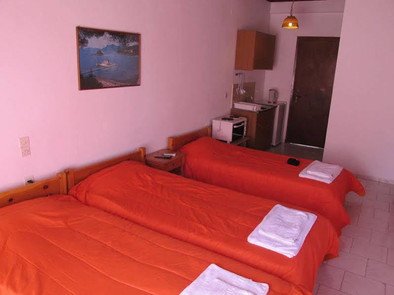 Marie Apartment Sidari  Exterior photo